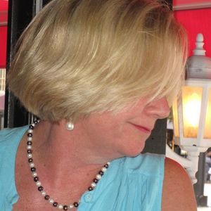 Meet your Posher, Jane